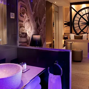 Secret De - & (adults Only) Francia